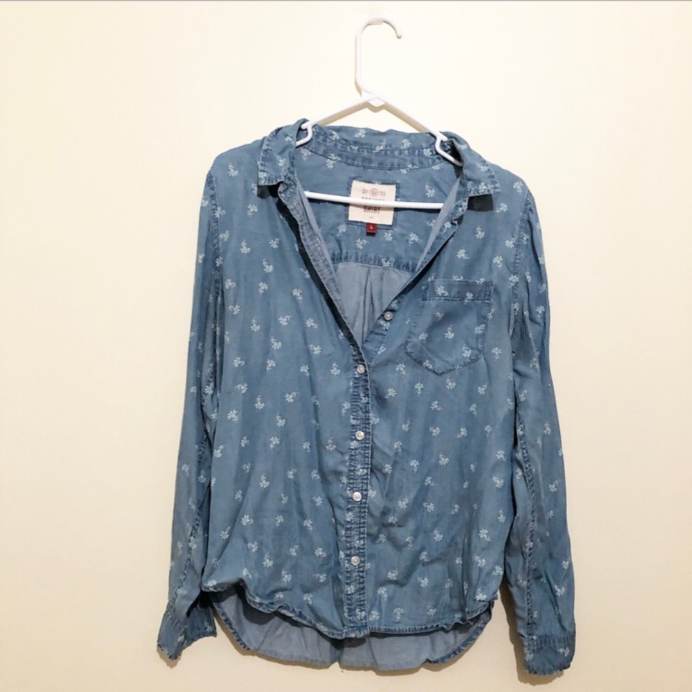 Blue Floral Button-Up Shirt